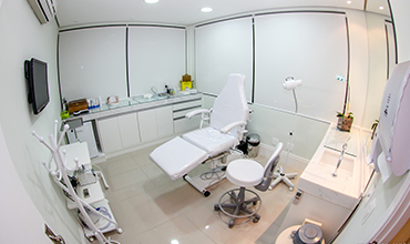 RI SOUSA LOGO RS Dermatologia